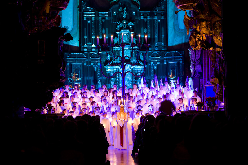 Lucia_celebration_in_church_1_Photo_Henrik_Trygg_Low-res