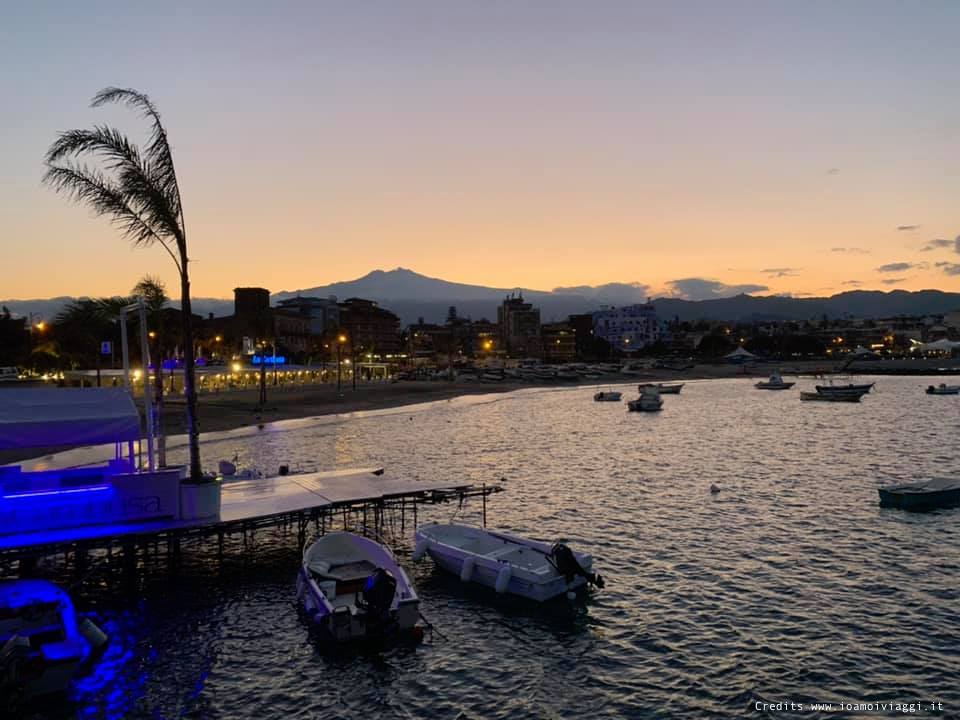 giardini naxos al tramonto