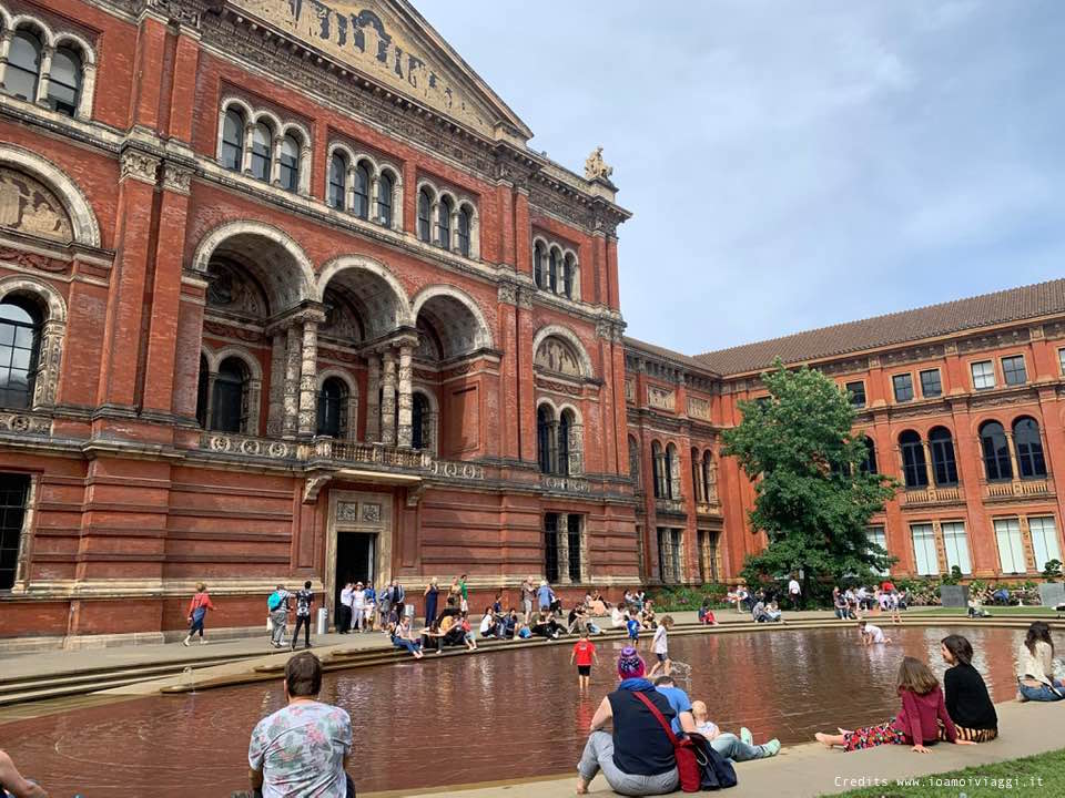 victoria albert museum londra