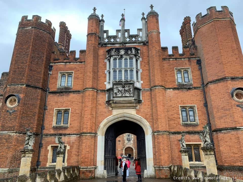 hampton court palace royal