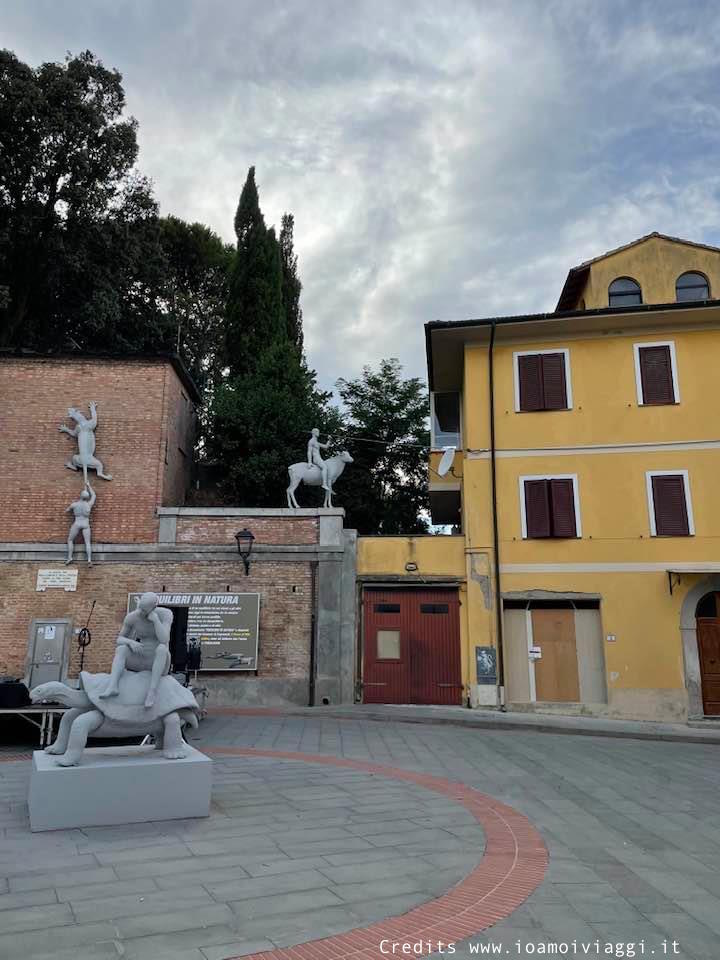 statue naturaliter santo pietro belvedere